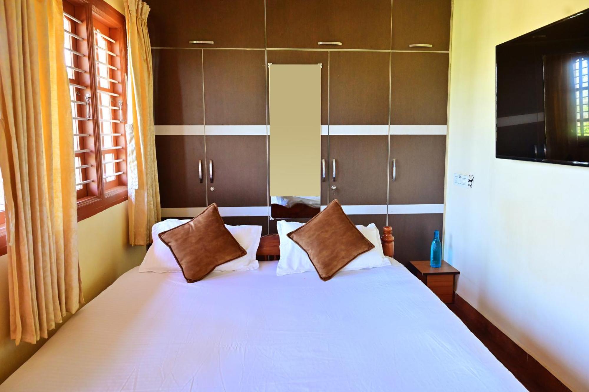 Hulihara Homestay - Full Villa, Coffee Estate & Balcony View Саклешпур Экстерьер фото