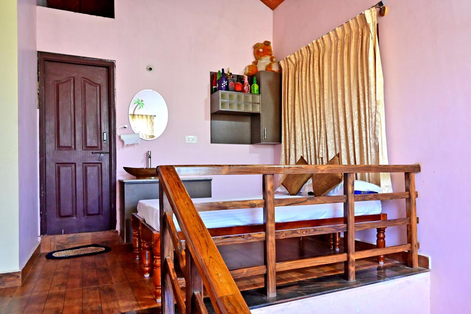 Hulihara Homestay - Full Villa, Coffee Estate & Balcony View Саклешпур Экстерьер фото